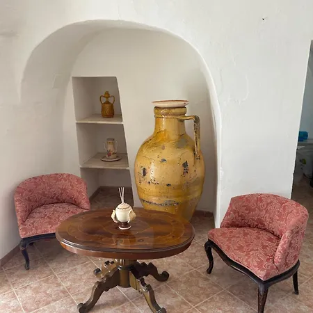 Trullo Licchio Ostuni Valle D'itria 別荘 *